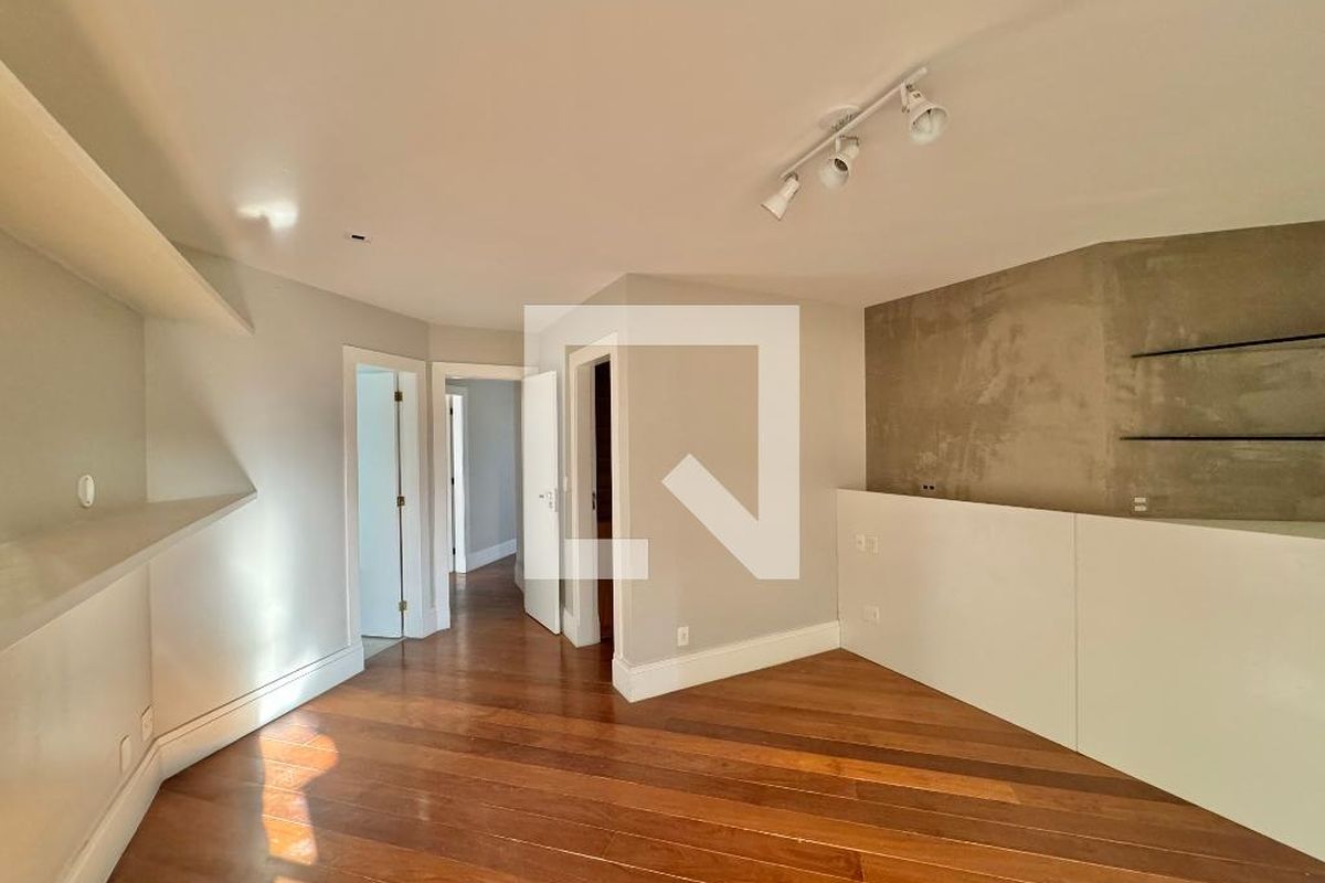 Cobertura, 3 quartos, 270 m² - Foto 72