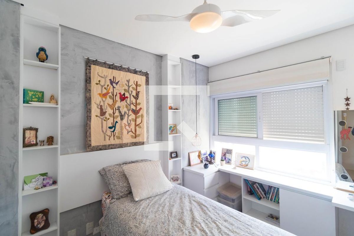Apartamento à Venda - Cambuí, 3 Quartos,  213 m2 em , Campinas - sp | SoloBR