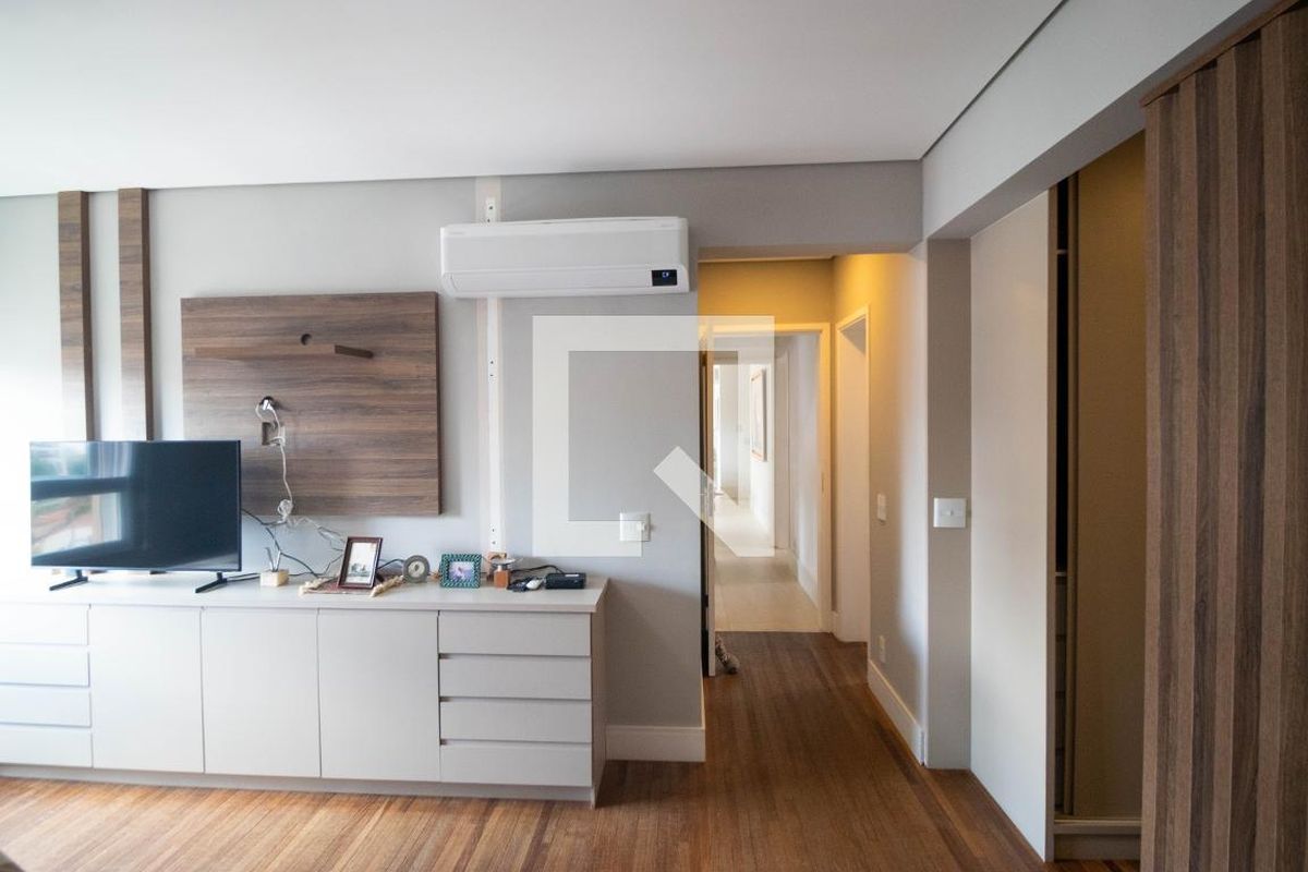 Apartamento à Venda - Cambuí, 3 Quartos,  213 m2 em , Campinas - sp | SoloBR