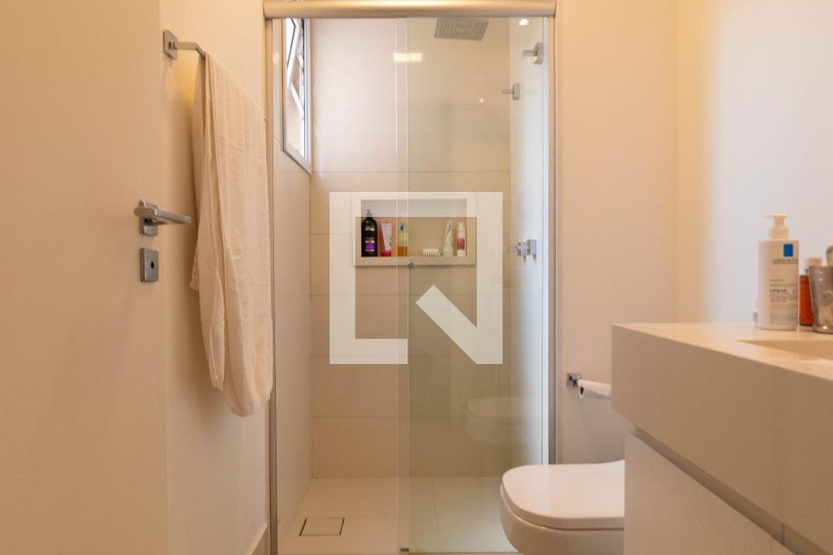 Apartamento à Venda - Cambuí, 3 Quartos,  213 m2 em , Campinas - sp | SoloBR