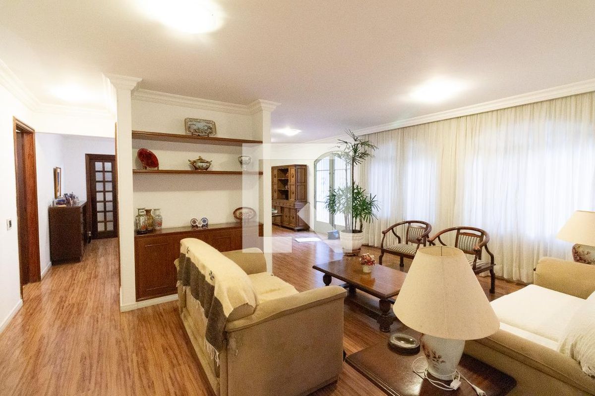 Casa, 3 quartos, 220 m² - Foto 2