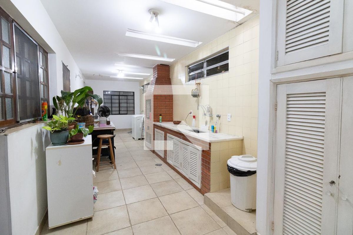 Casa, 3 quartos, 220 m² - Foto 60