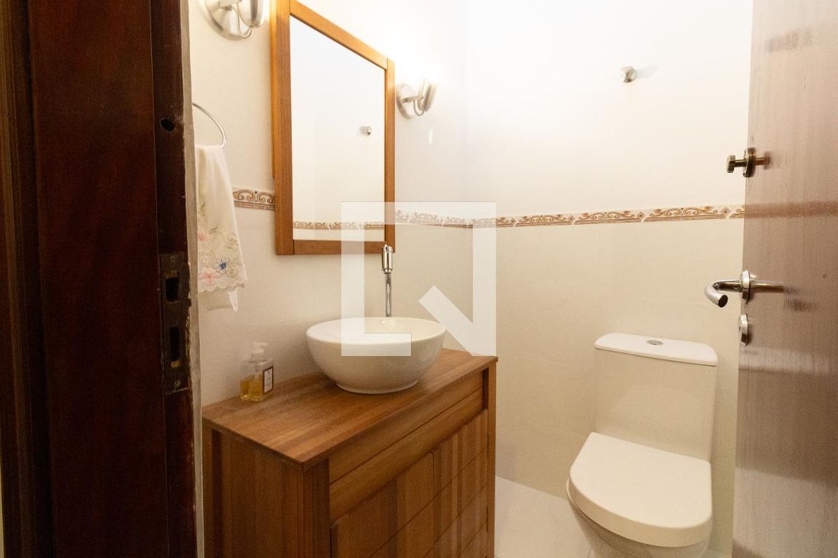 Casa, 3 quartos, 220 m² - Foto 18
