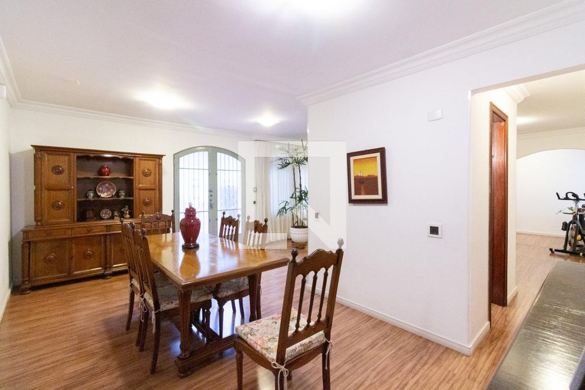 Casa, 3 quartos, 220 m² - Foto 14