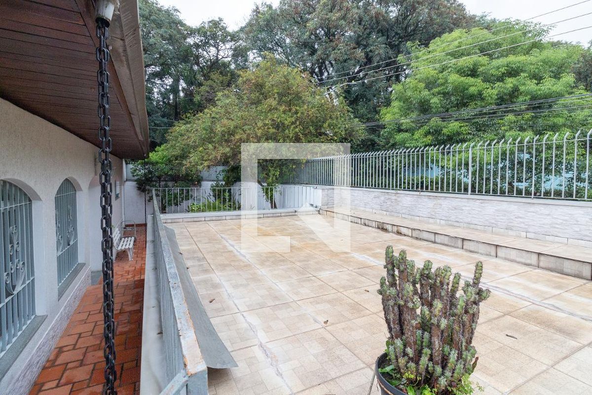 Casa, 3 quartos, 220 m² - Foto 74