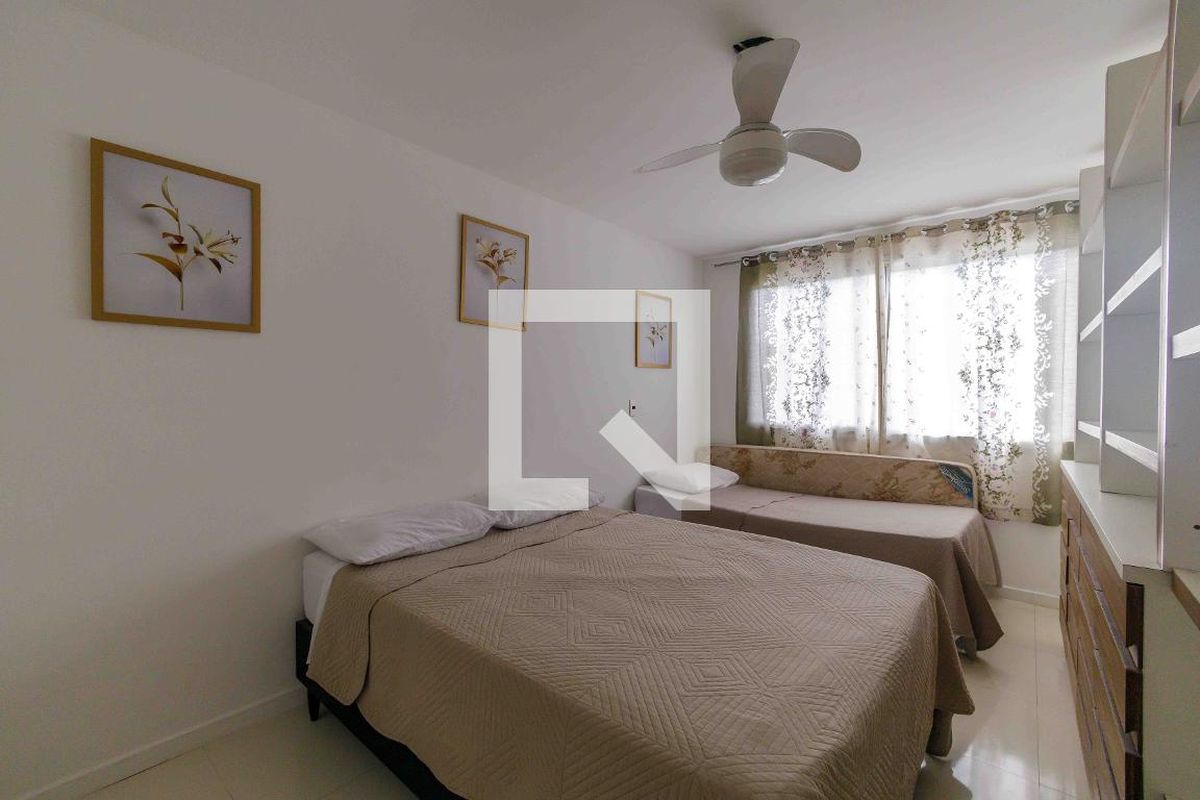 Casa, 4 quartos, 215 m² - Foto 58