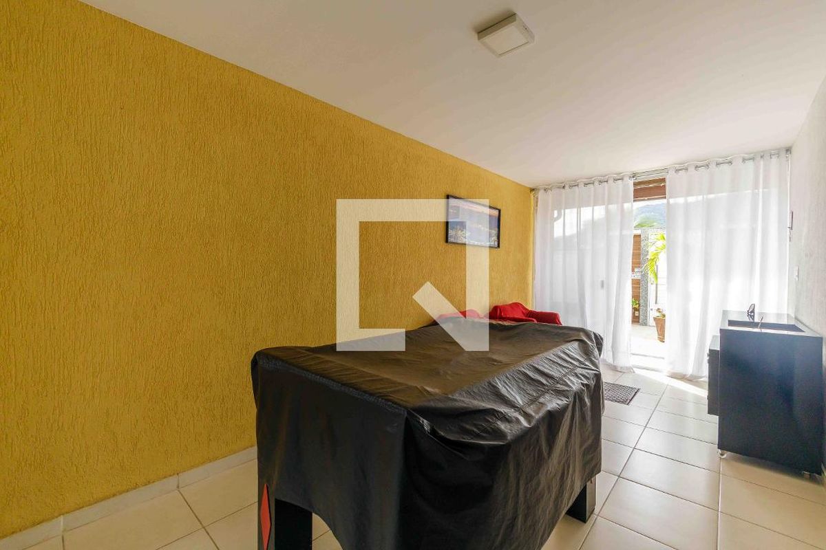 Casa, 4 quartos, 215 m² - Foto 10
