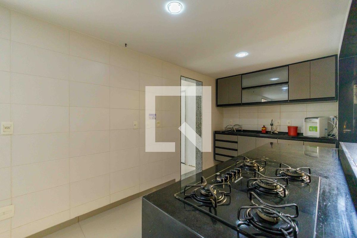 Casa, 4 quartos, 215 m² - Foto 104