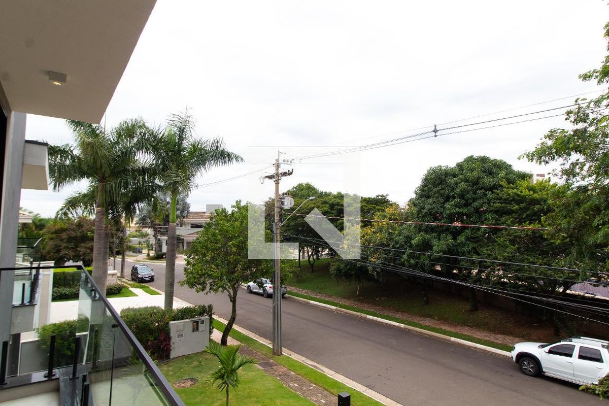 Casa à Venda - Lot. Alphaville Campinas, 4 Quartos,  531 m2 em , Campinas - sp | SoloBR
