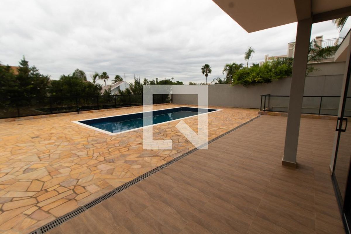 Casa à Venda - Lot. Alphaville Campinas, 4 Quartos,  531 m2 em , Campinas - sp | SoloBR