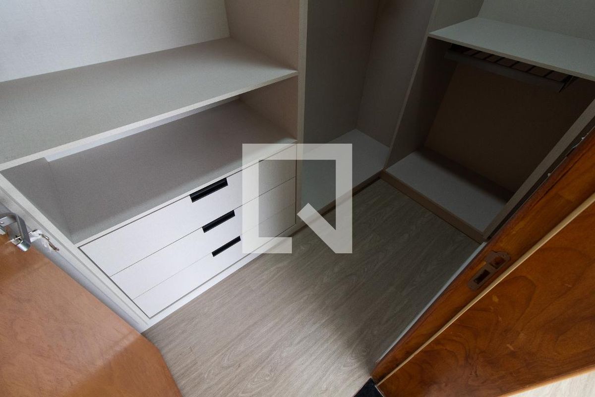 Casa à Venda - Lot. Alphaville Campinas, 4 Quartos,  531 m2 em , Campinas - sp | SoloBR