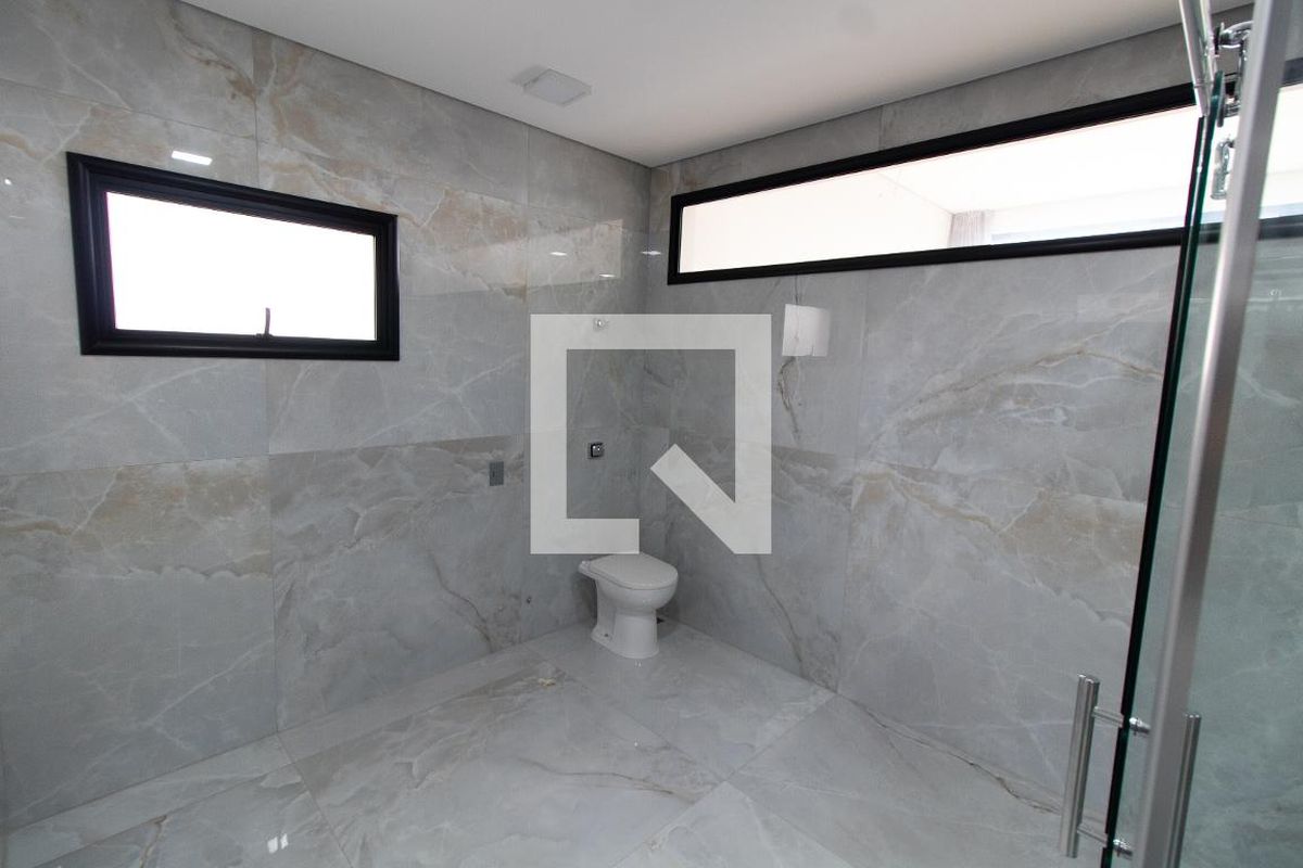 Casa à Venda - Lot. Alphaville Campinas, 4 Quartos,  531 m2 em , Campinas - sp | SoloBR