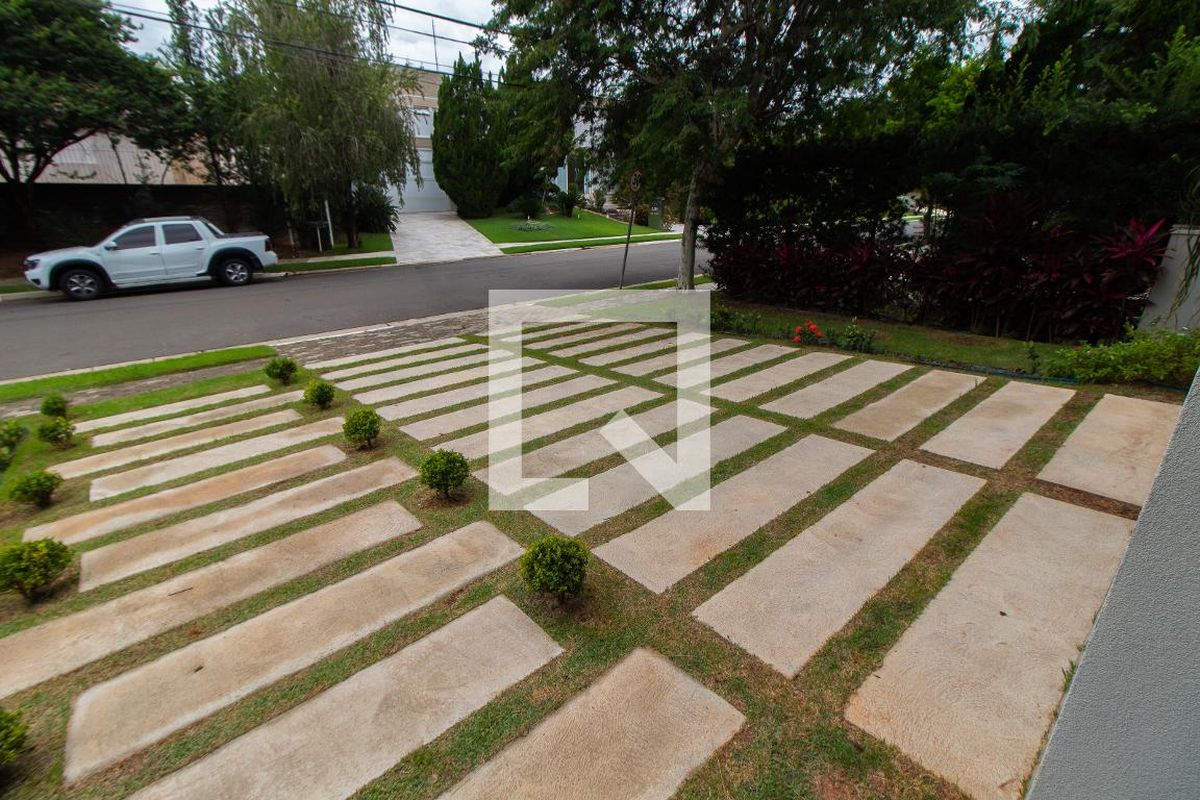 Casa à Venda - Lot. Alphaville Campinas, 4 Quartos,  531 m2 em , Campinas - sp | SoloBR