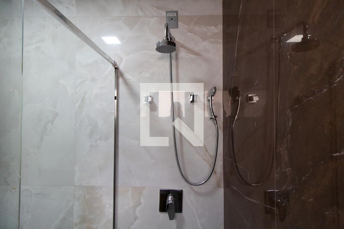 Casa à Venda - Lot. Alphaville Campinas, 4 Quartos,  531 m2 em , Campinas - sp | SoloBR