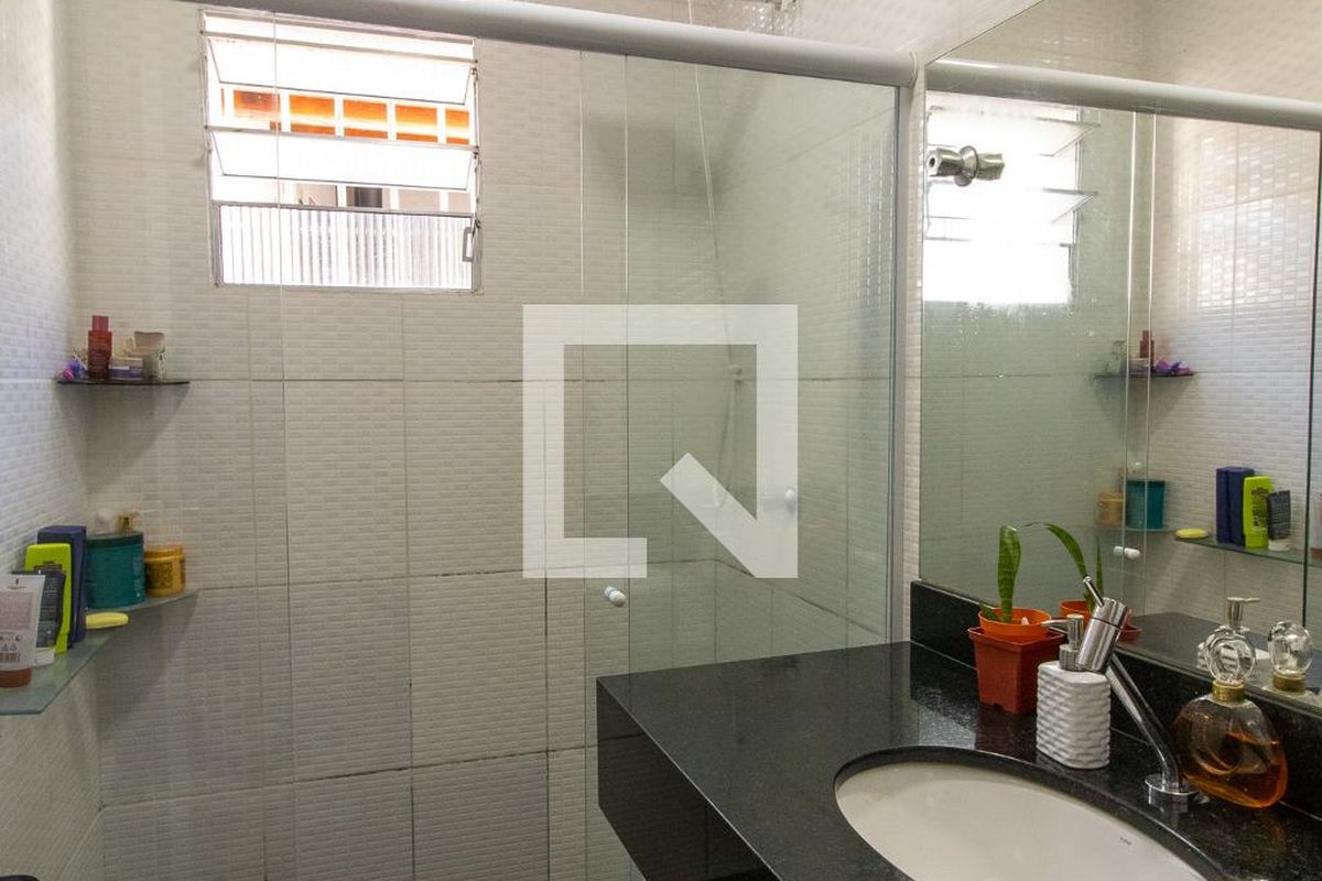 Casa à Venda - Jardim Flamboyant, 3 Quartos,  240 m2 em , Campinas - sp | SoloBR