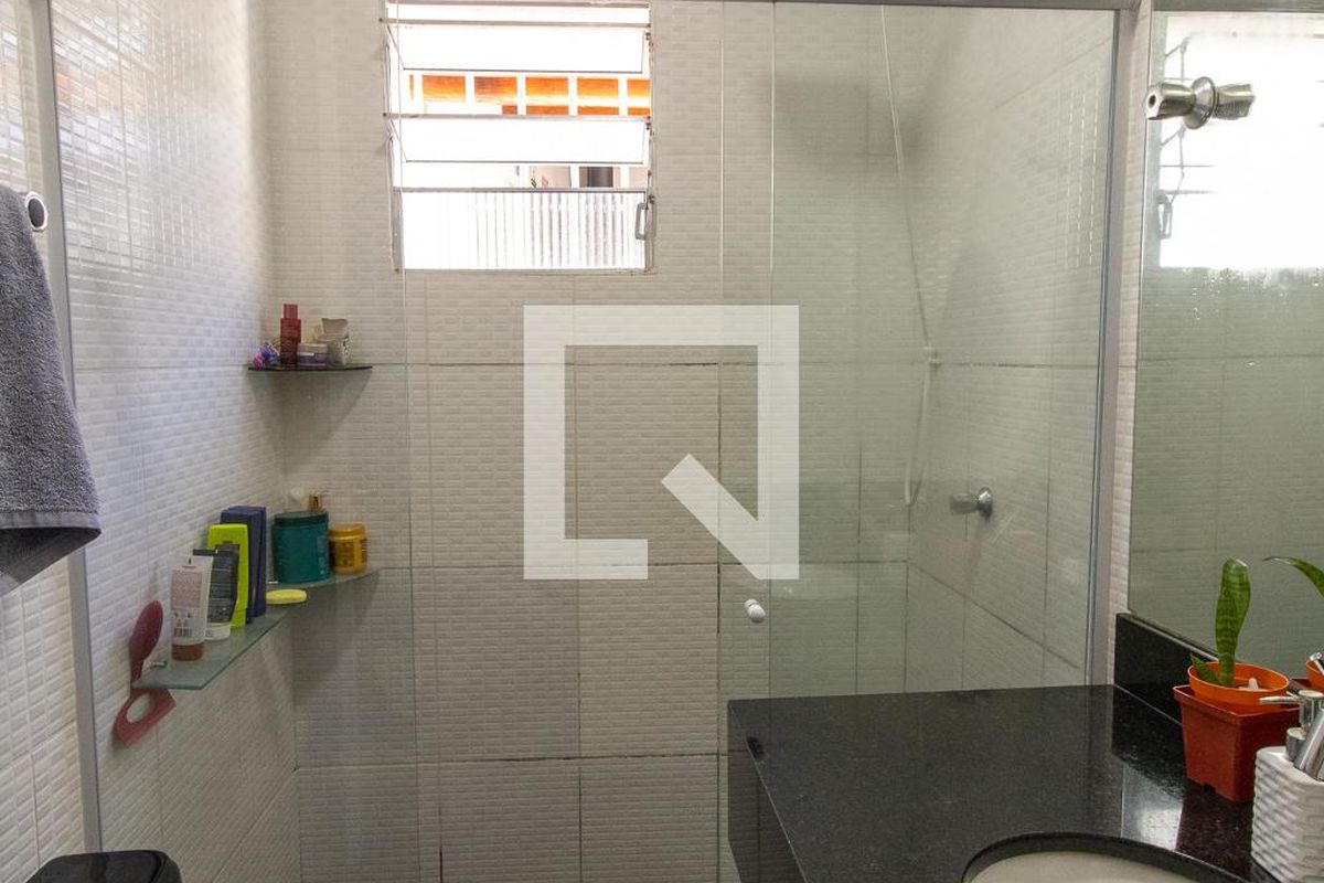 Casa à Venda - Jardim Flamboyant, 3 Quartos,  240 m2 em , Campinas - sp | SoloBR