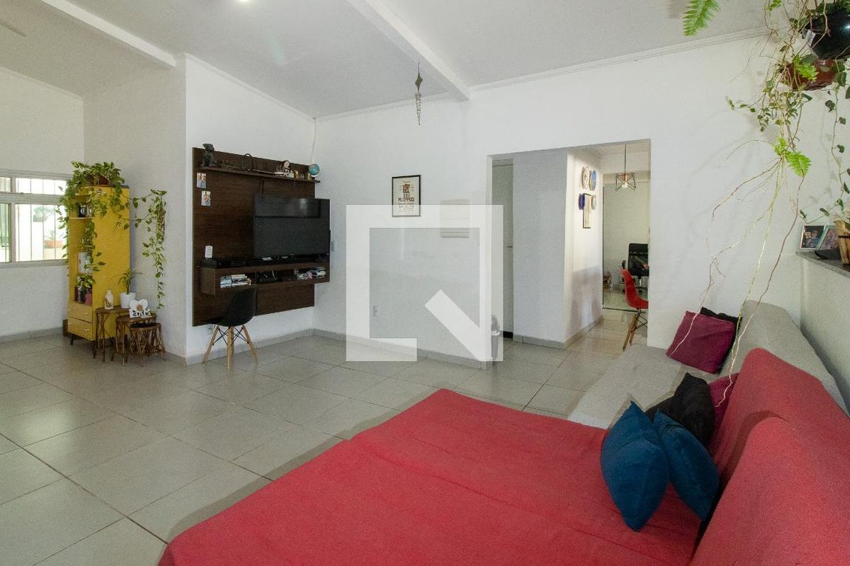 Casa à Venda - Jardim Flamboyant, 3 Quartos,  240 m2 em , Campinas - sp | SoloBR