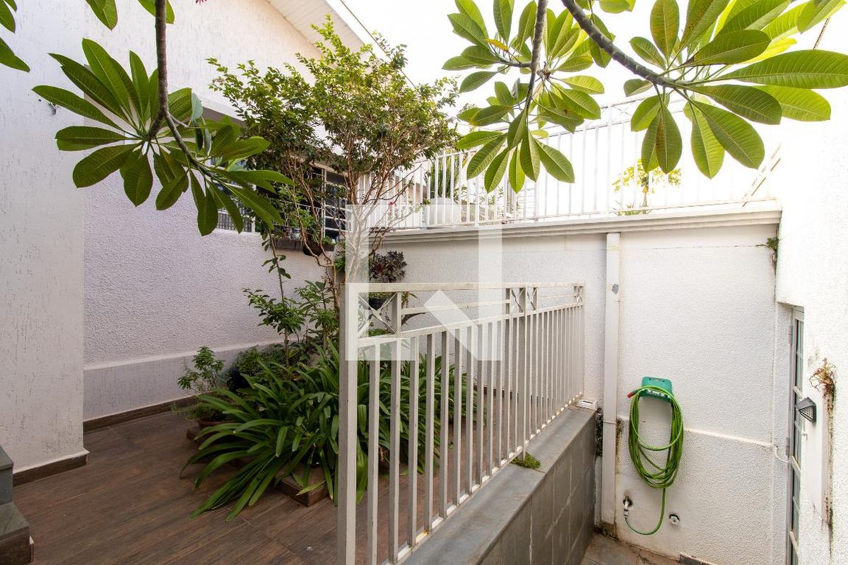 Casa à Venda - Jardim Flamboyant, 3 Quartos,  240 m2 em , Campinas - sp | SoloBR