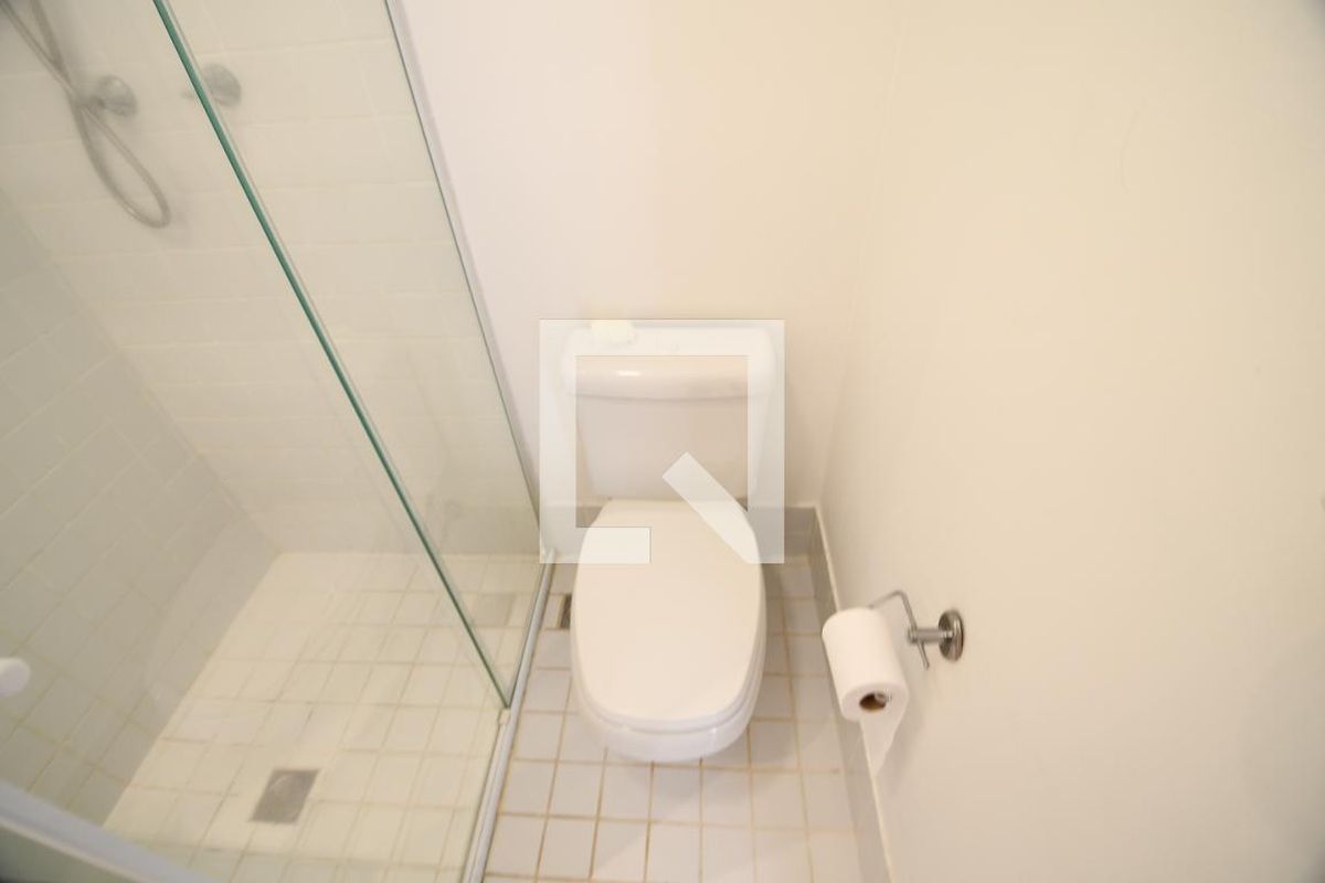 Apartamento à Venda - Cambuí, 1 Quarto,  45 m2 em , Campinas - sp | SoloBR