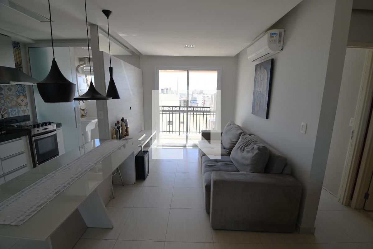 Apartamento à Venda - Cambuí, 1 Quarto,  45 m2 em , Campinas - sp | SoloBR