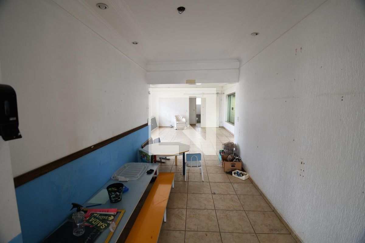 Casa à Venda - Mansões Santo Antônio, 3 Quartos,  400 m2 em , Campinas - sp | SoloBR