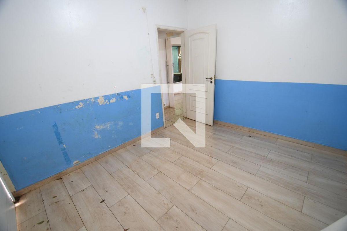 Casa à Venda - Mansões Santo Antônio, 3 Quartos,  400 m2 em , Campinas - sp | SoloBR