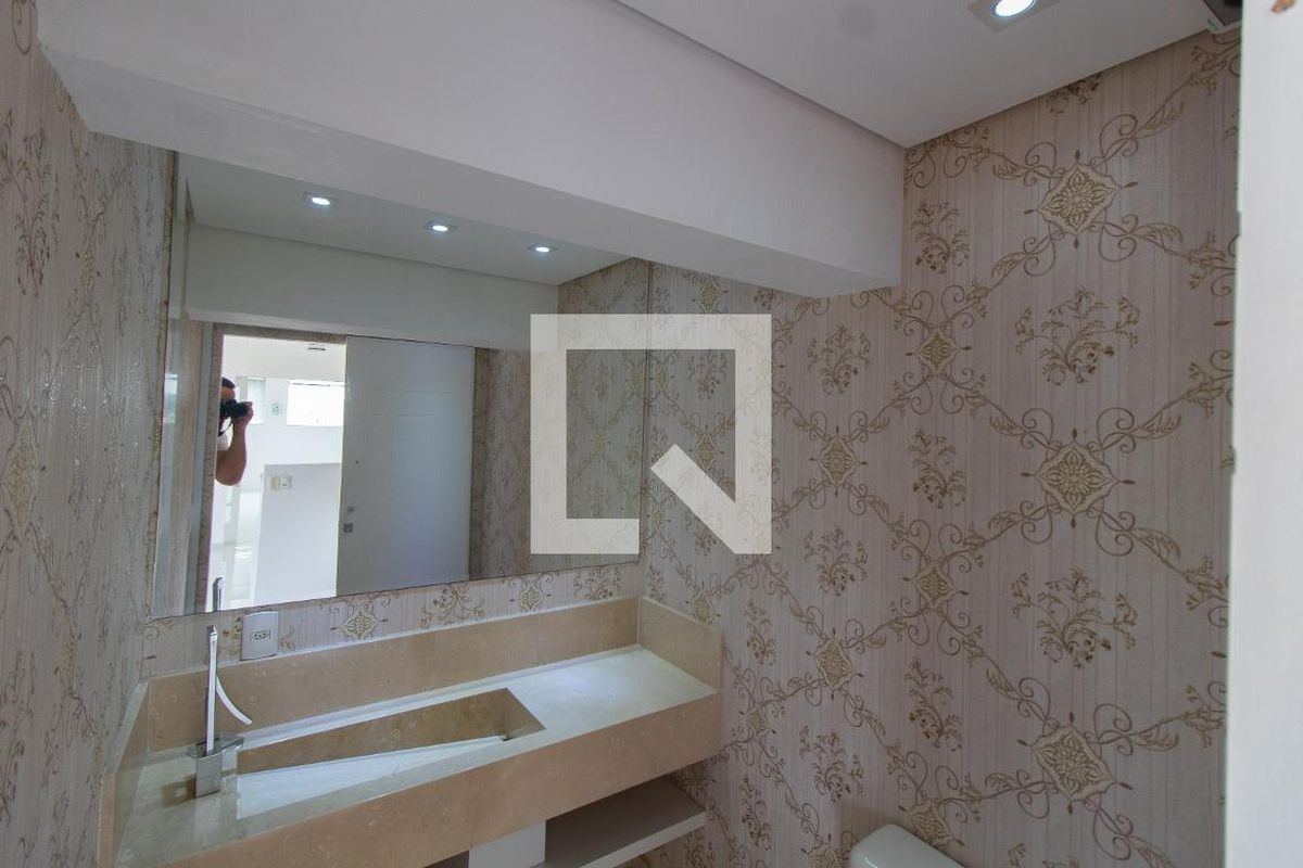 Apartamento à Venda - Vila Brandina, 4 Quartos,  256 m2 em , Campinas - sp | SoloBR