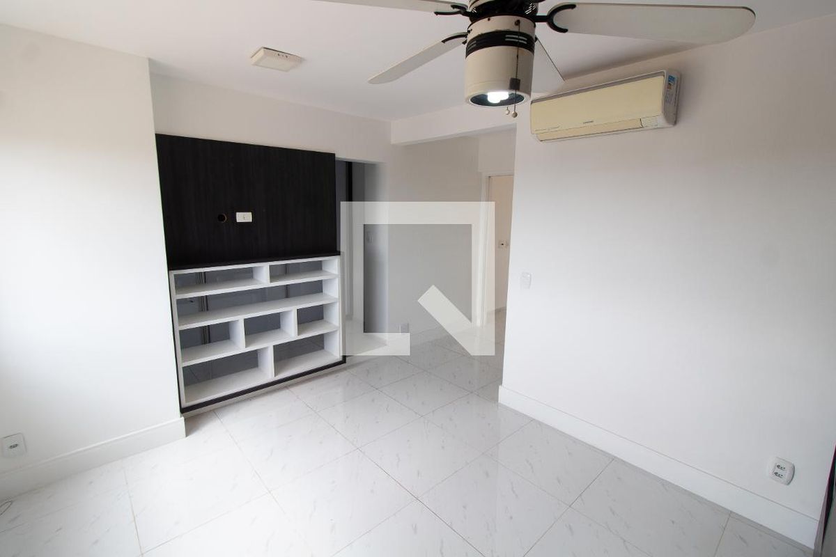Apartamento à Venda - Vila Brandina, 4 Quartos,  256 m2 em , Campinas - sp | SoloBR
