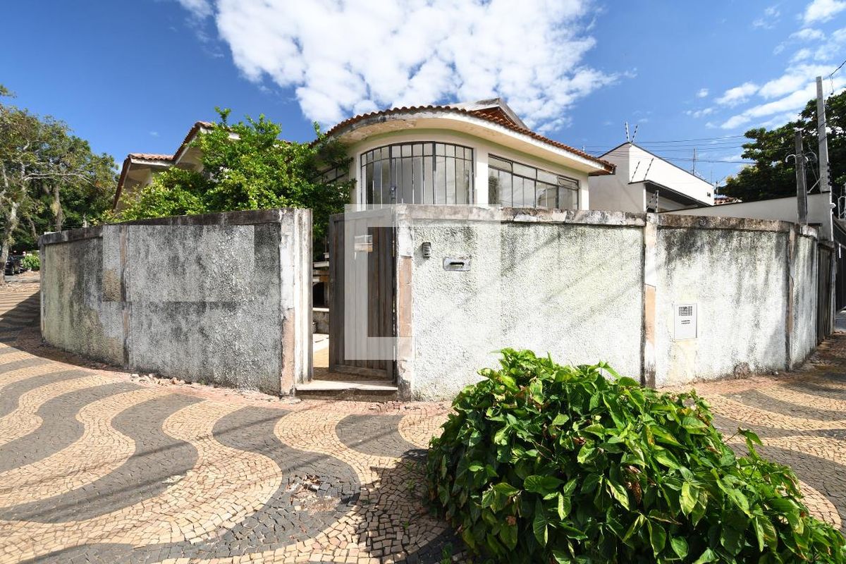 Casa à Venda - Guanabara, 4 Quartos,  285 m2 em , Campinas - sp | SoloBR