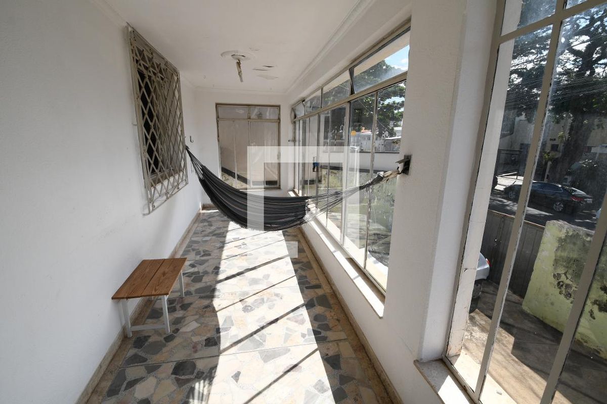 Casa à Venda - Guanabara, 4 Quartos,  285 m2 em , Campinas - sp | SoloBR