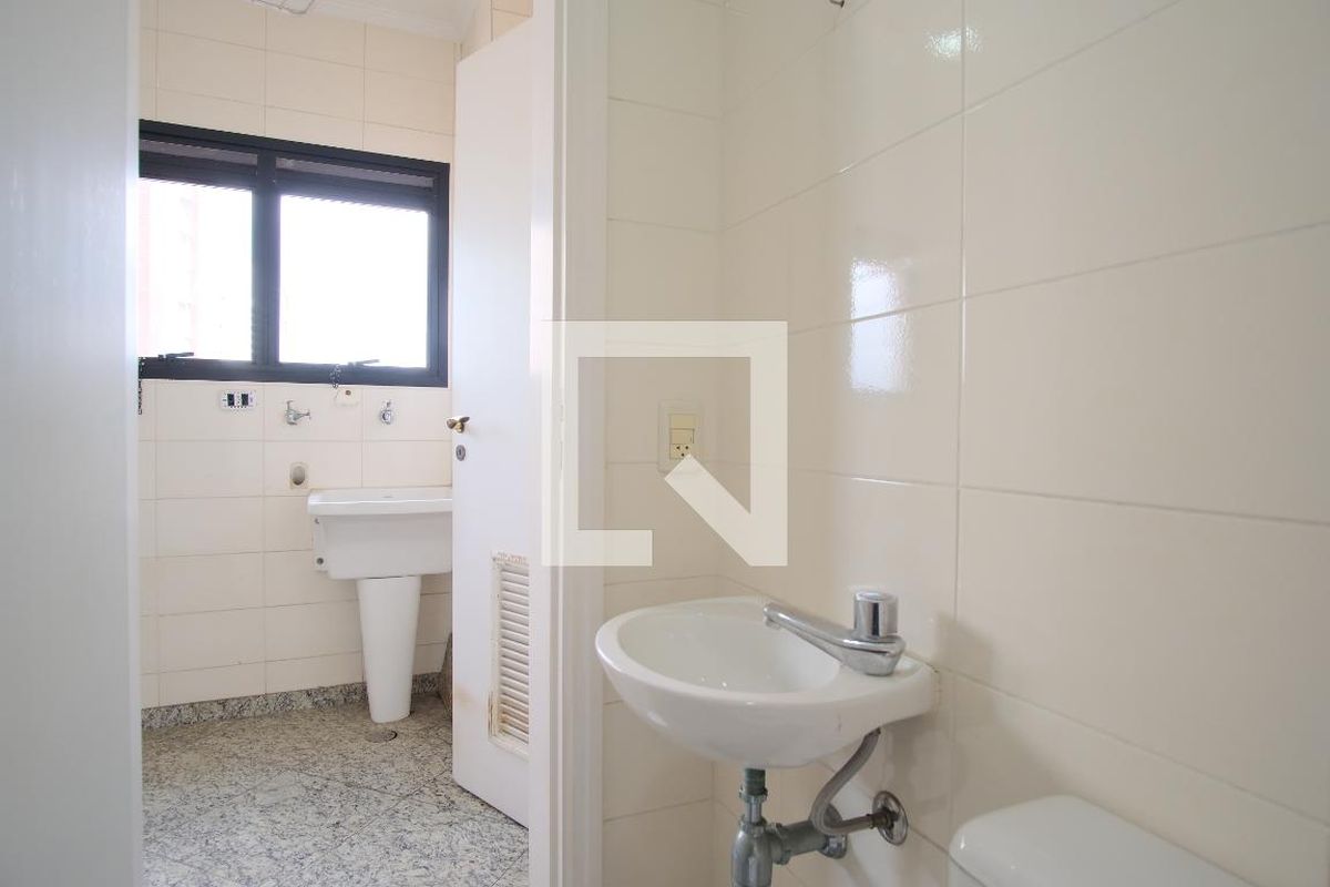 Apartamento, 3 quartos, 200 m² - Foto 168