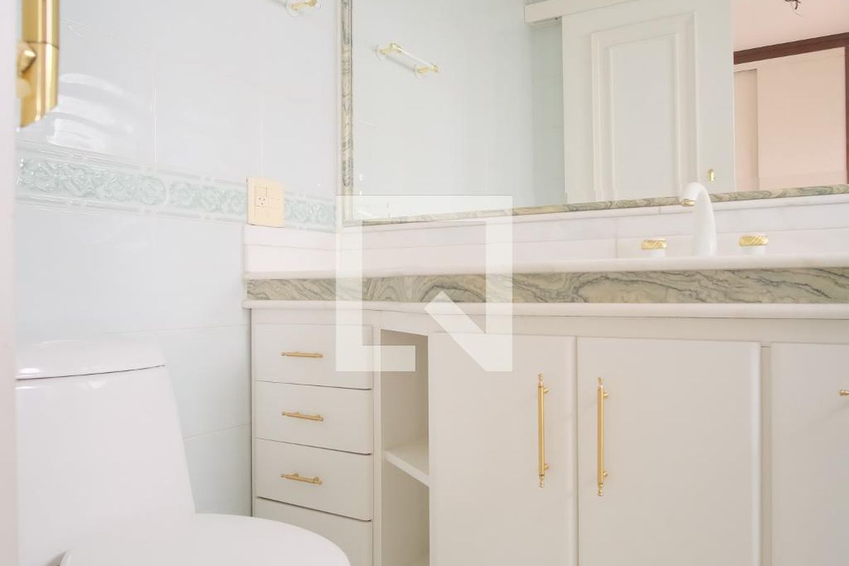 Apartamento, 3 quartos, 200 m² - Foto 86