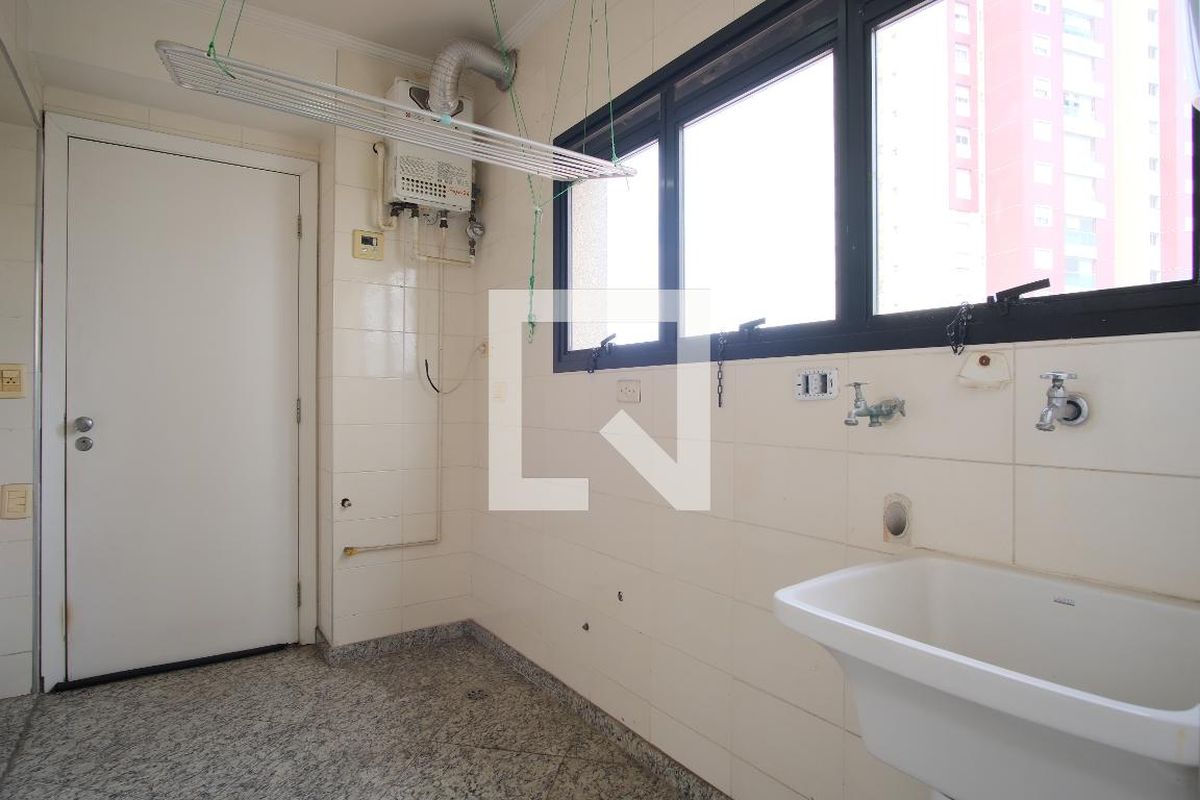 Apartamento, 3 quartos, 200 m² - Foto 160