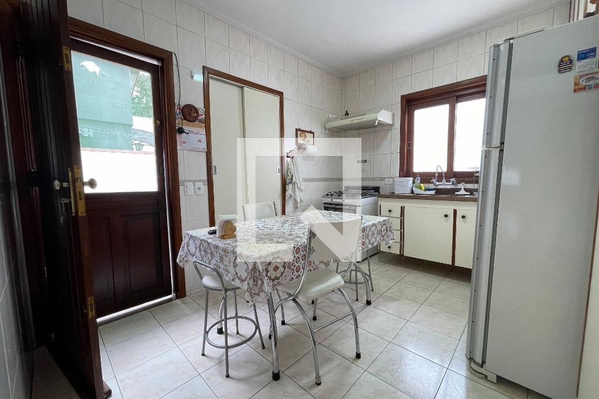 Casa, 3 quartos, 200 m² - Foto 68