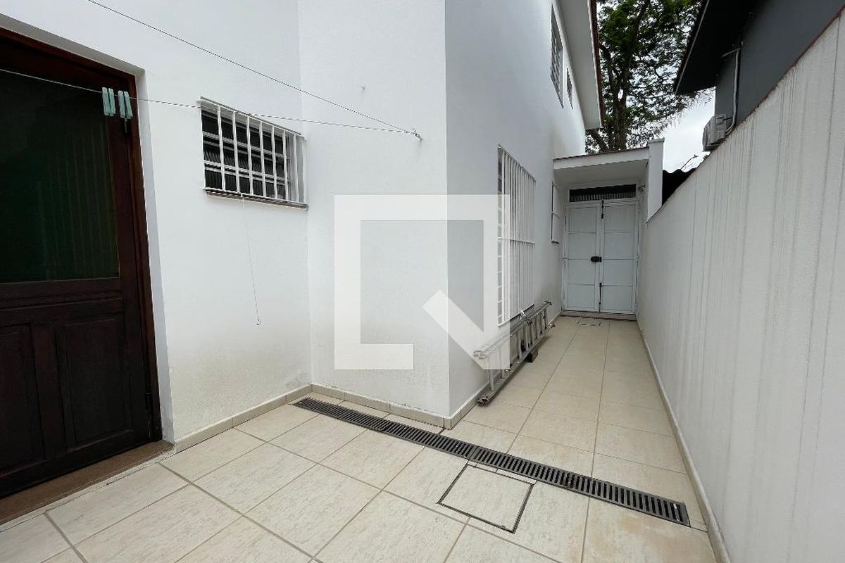 Casa, 3 quartos, 200 m² - Foto 92
