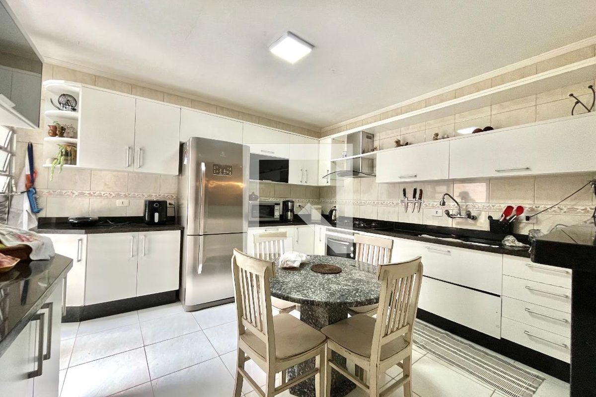 Casa, 3 quartos, 185 m² - Foto 60