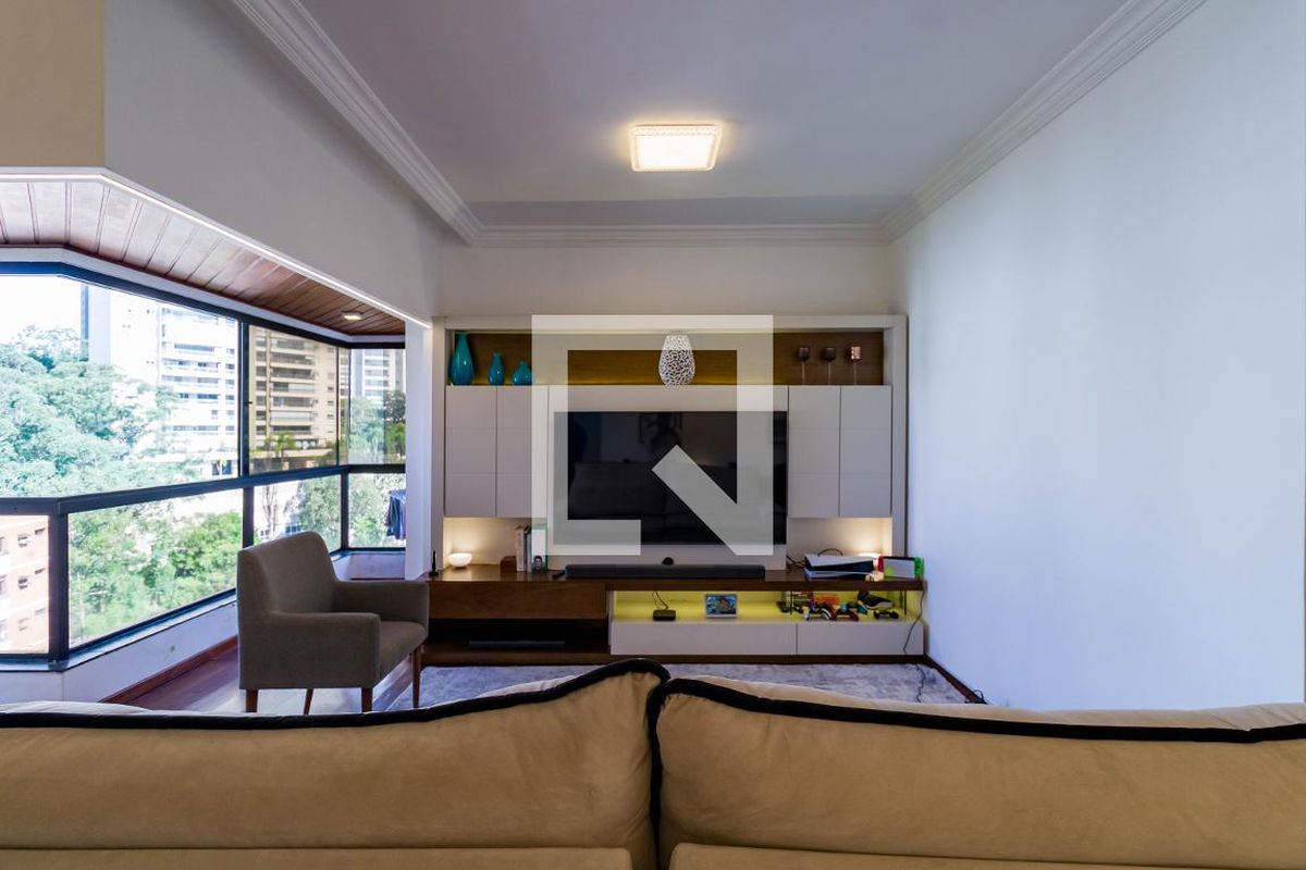 Apartamento, 3 quartos, 134 m² - Foto 4