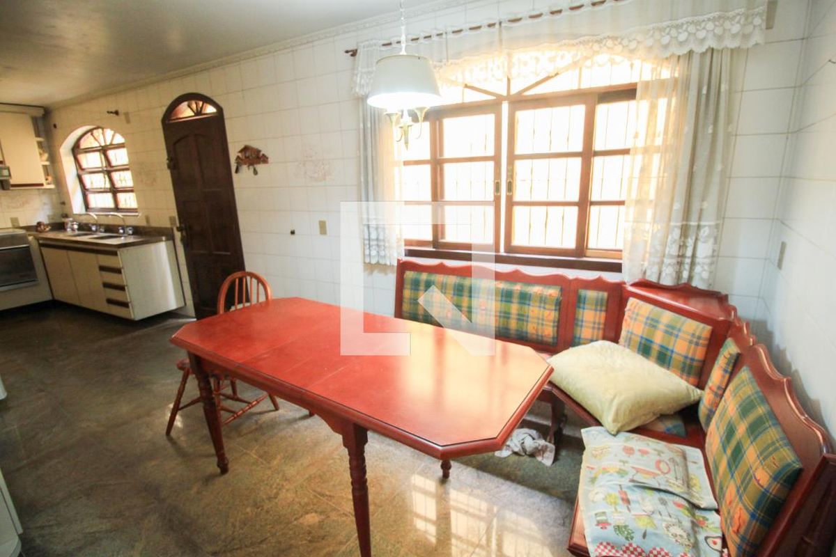 Casa, 3 quartos, 303 m² - Foto 67