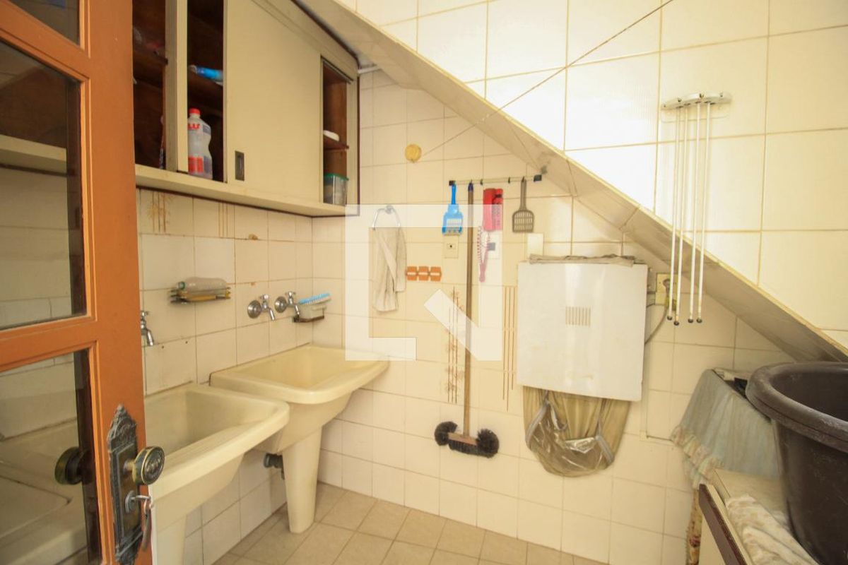Casa, 3 quartos, 303 m² - Foto 83