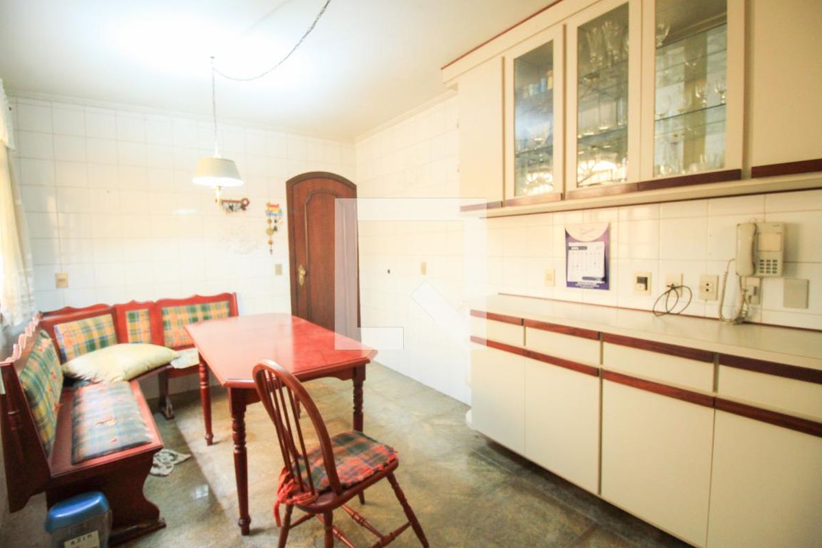 Casa, 3 quartos, 303 m² - Foto 71