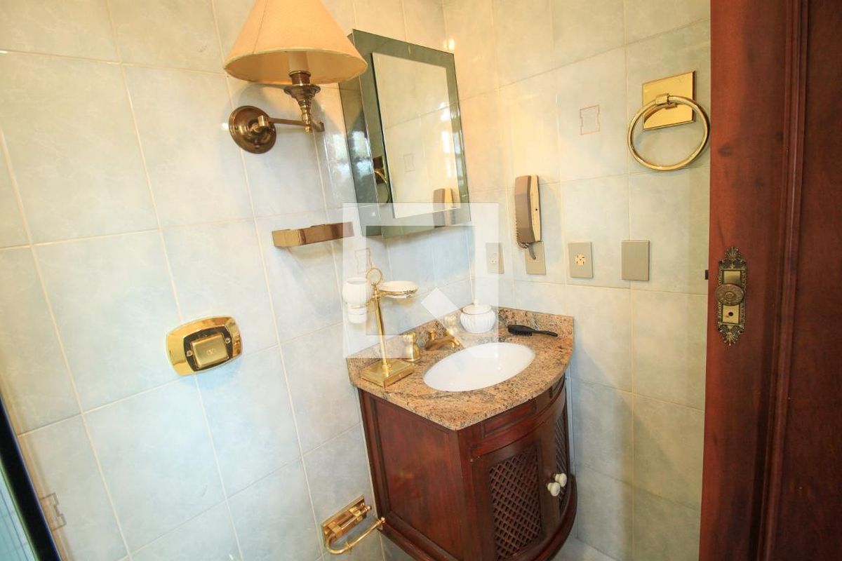 Casa, 3 quartos, 303 m² - Foto 61