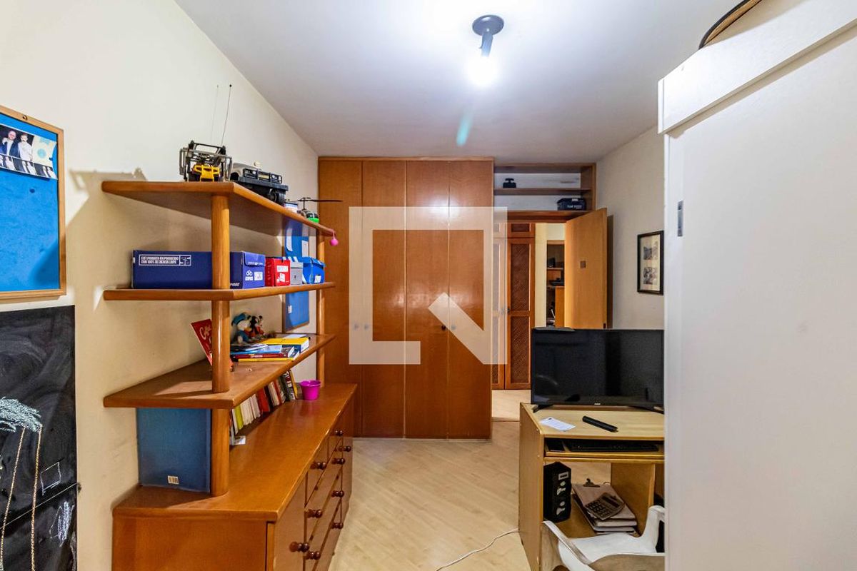 Casa, 4 quartos, 320 m² - Foto 54
