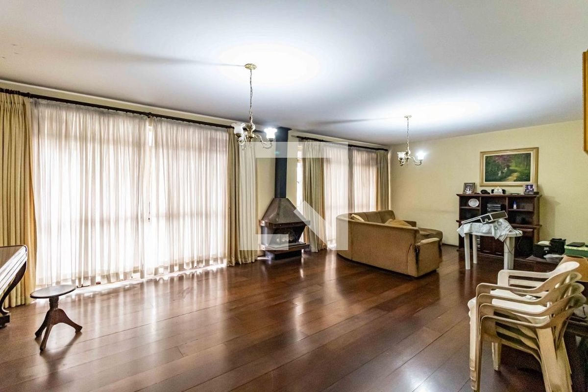 Casa, 4 quartos, 320 m² - Foto 2