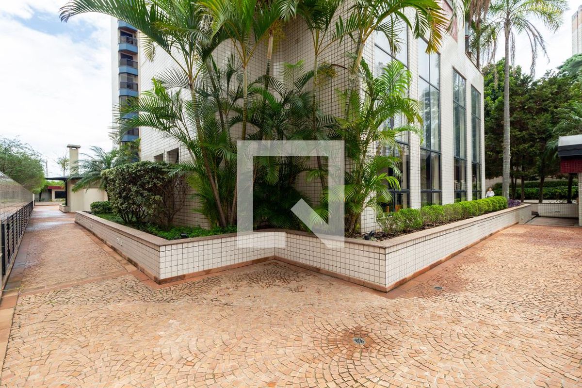 Apartamento, 3 quartos, 137 m² - Foto 221