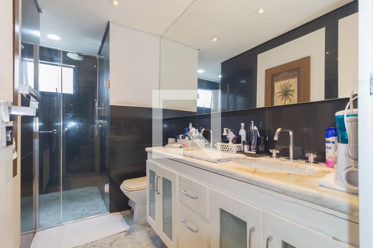 Apartamento, 3 quartos, 137 m² - Foto 111