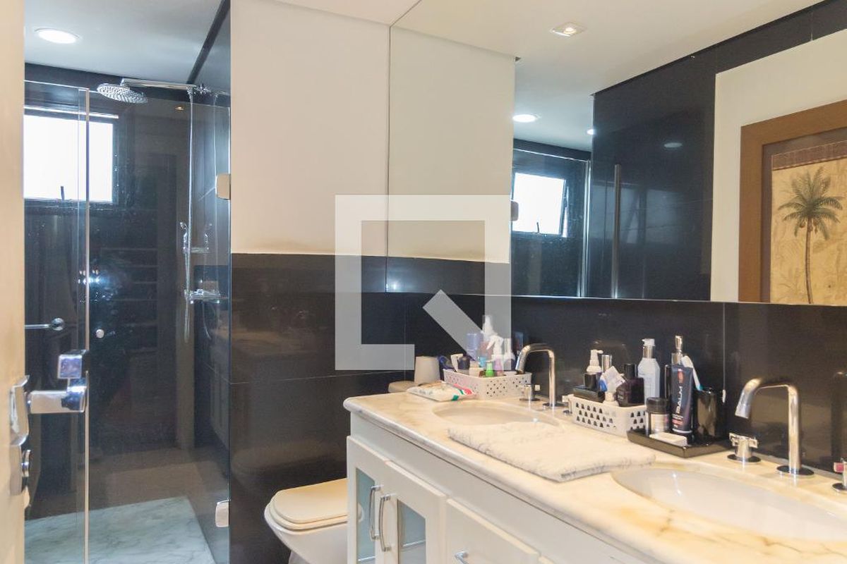 Apartamento, 3 quartos, 137 m² - Foto 121