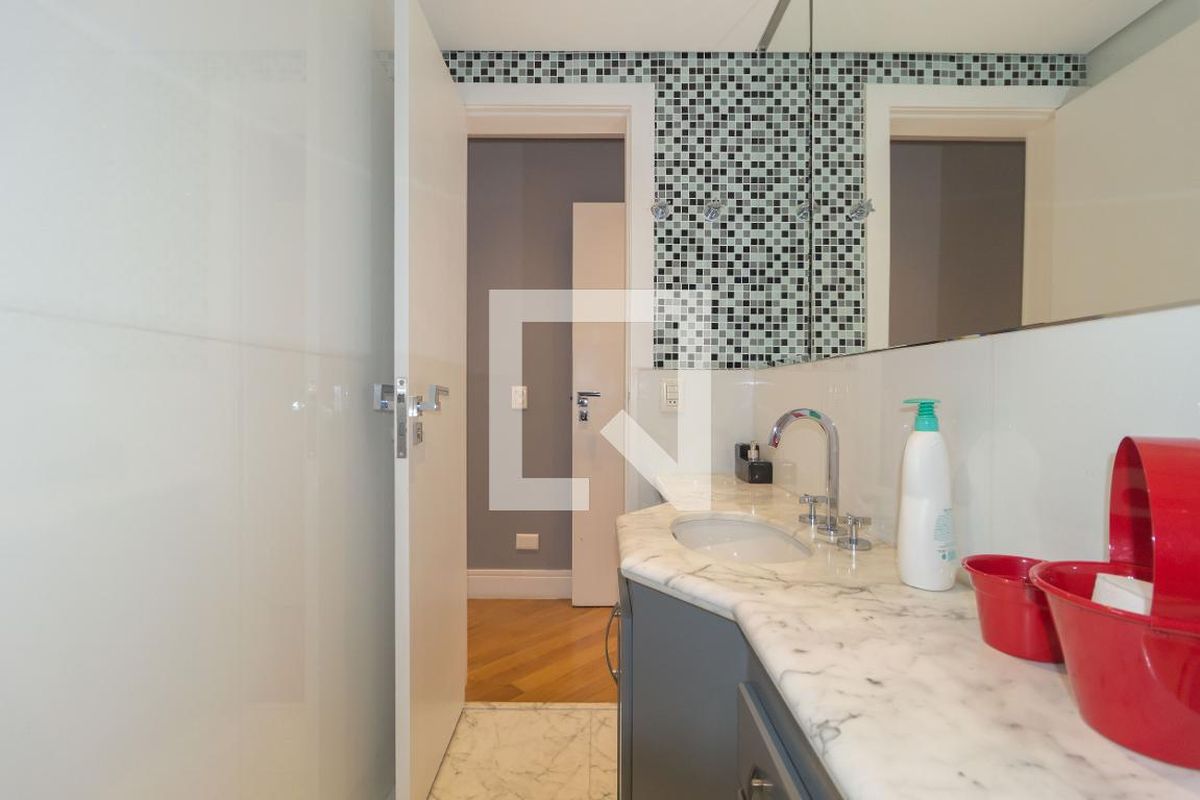 Apartamento, 3 quartos, 137 m² - Foto 61