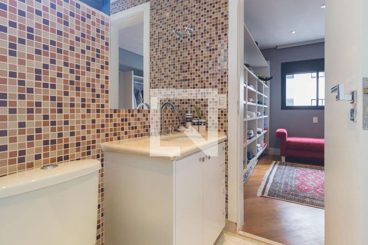 Apartamento, 3 quartos, 137 m² - Foto 87