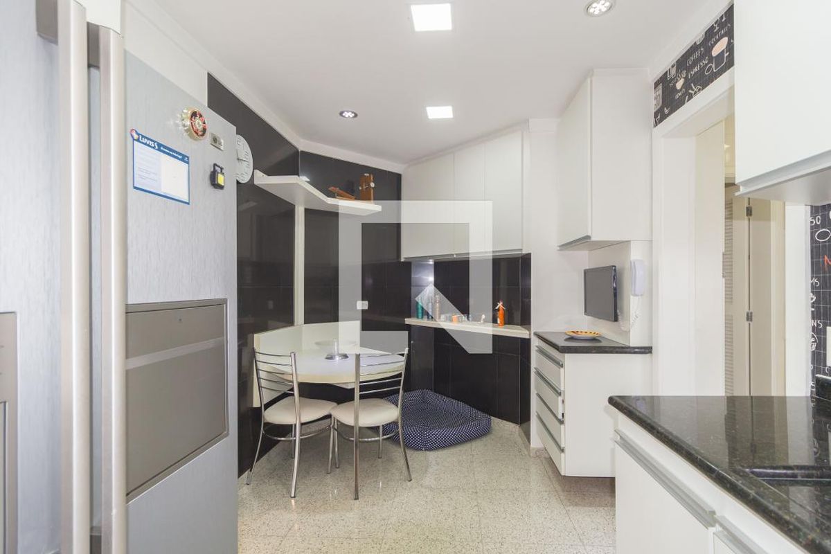 Apartamento, 3 quartos, 137 m² - Foto 127