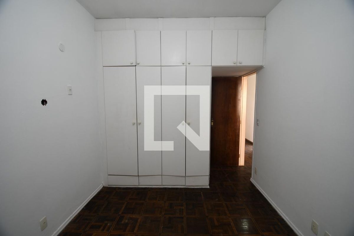 Casa à Venda - Taquaral, 4 Quartos,  166 m2 em , Campinas - sp | SoloBR